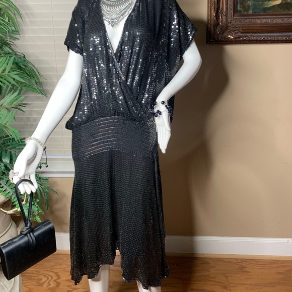 Black Sequence Dress 1920’s Style Size 8 - Picture 1 of 16